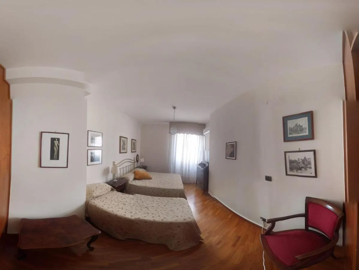 مبيت وإفطار Napoli Porta Di Mare فندق مبيت وإفطار