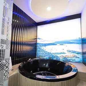 Al Campanile H Centro, By Clapa Group Naples